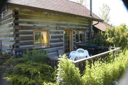 Nakiska Bear Ranch, Clearwater, Canada