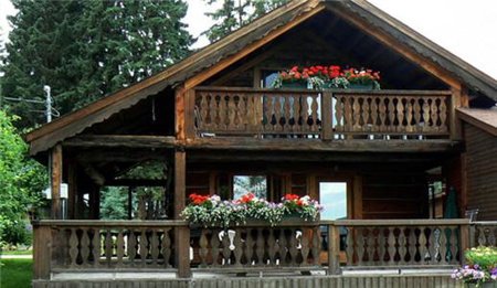 Nakiska Bear Ranch, Clearwater, Canada