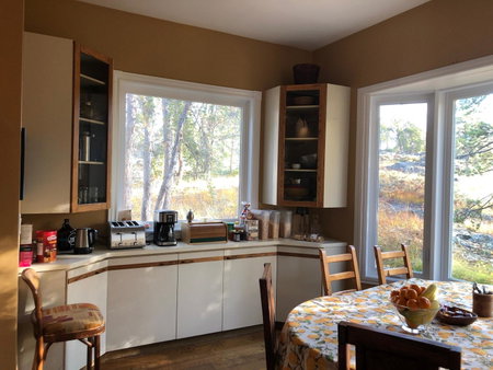 好丘。Hacho House, Yellowknife, Canada