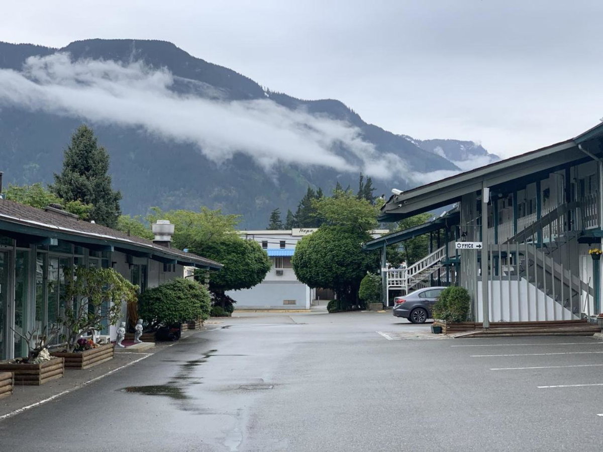 Hotel · Slumber Lodge, Hope
