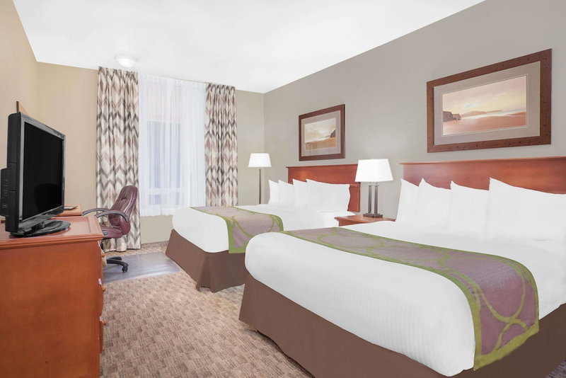 Super 8 by Wyndham Athabasca AB, Athabasca, Canada