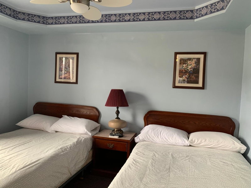 Lakeview Hotel, Wawa, Canada
