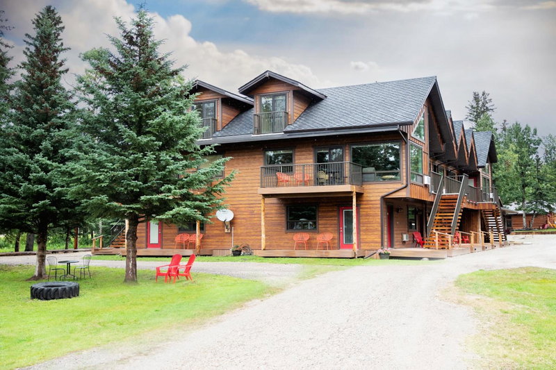 Jasper Gates Resort, Brule Mines, Canada
