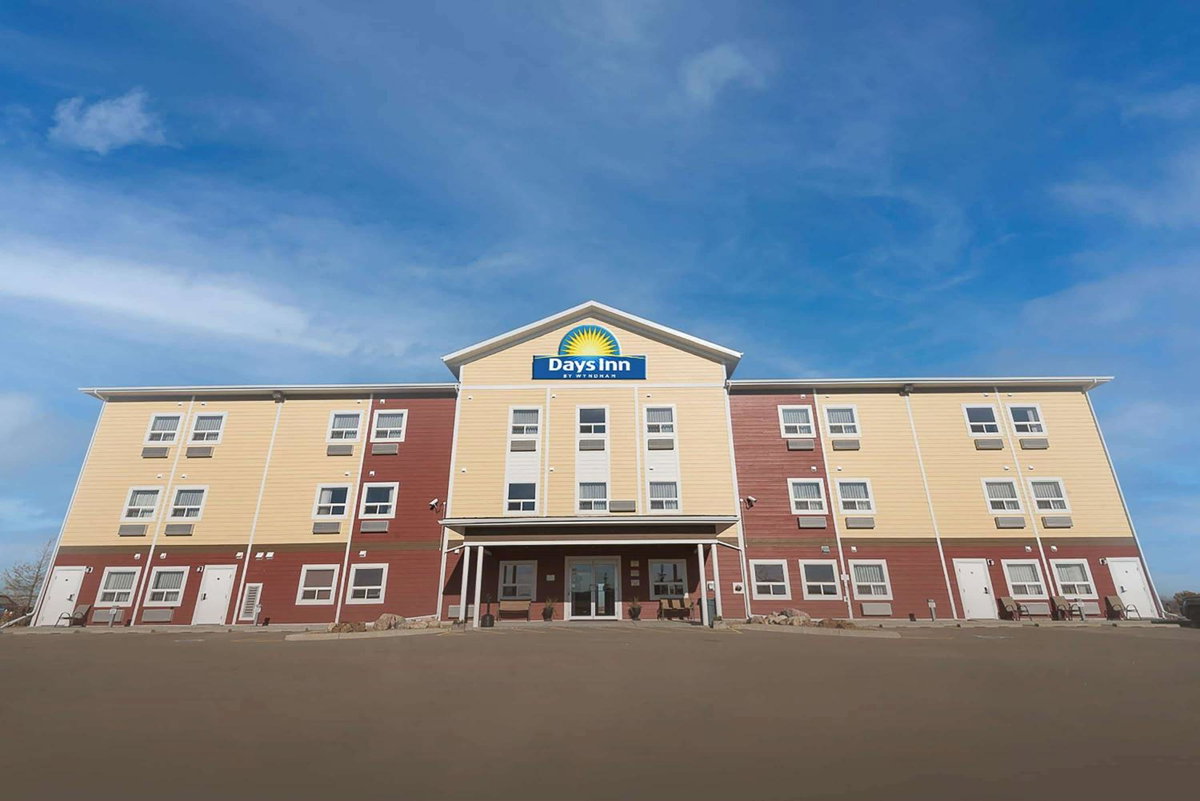 Hotel · Elk Island Studios - Lamont, Lamont