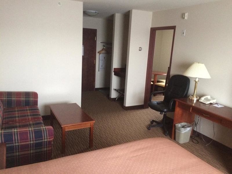 Foxwood Inn and Suites, Fox Creek, Canada