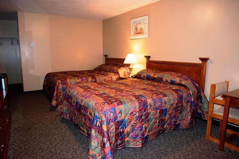 Twilite Motel & RV Park, Prince Albert, Canada