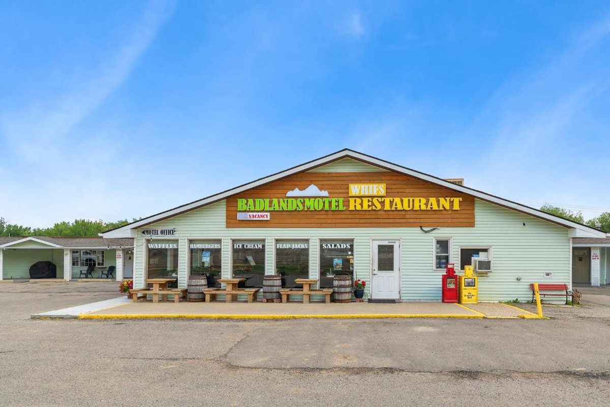 Badlands Motel, Canadá
