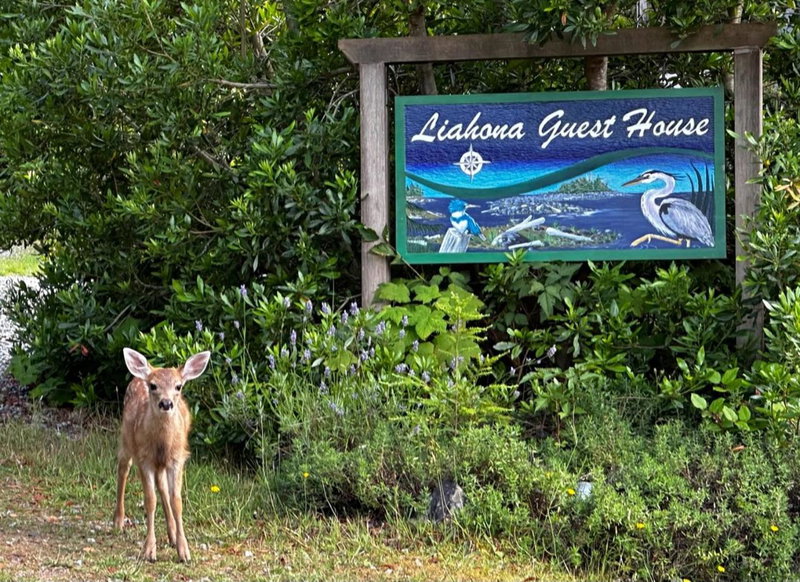 Liahona Guest House, Ucluelet, Canada