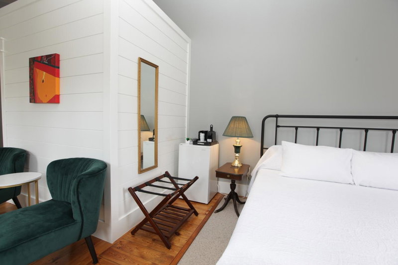 Jackson's Falls Country Inn, Milford, Canada