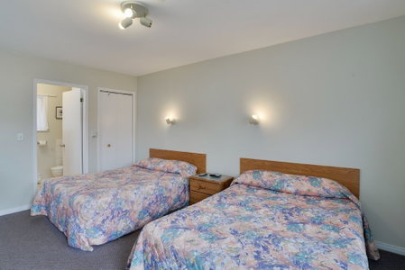 Oakwood Motel, Gravenhurst, Canada