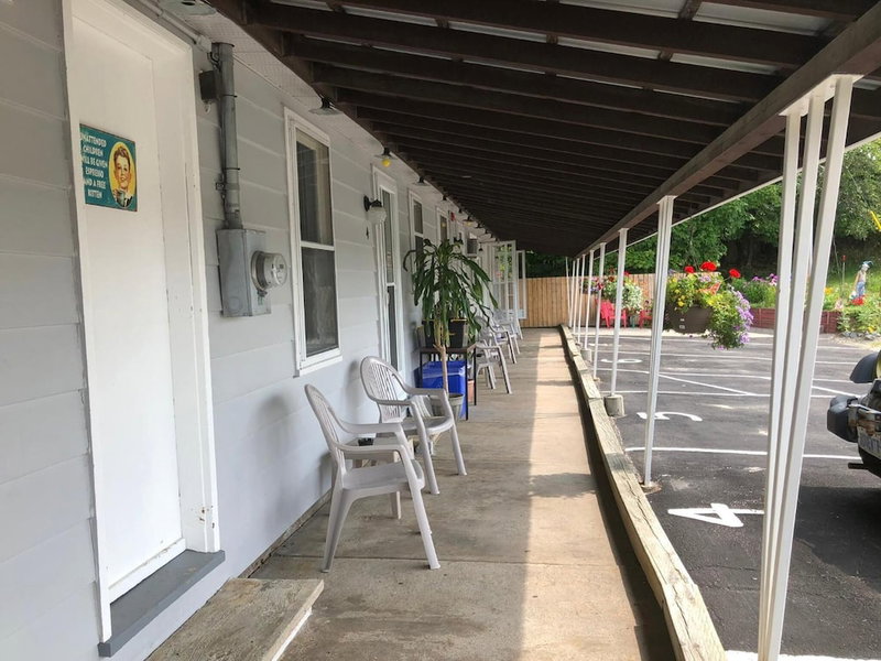 Oakwood Motel, Gravenhurst, Canada
