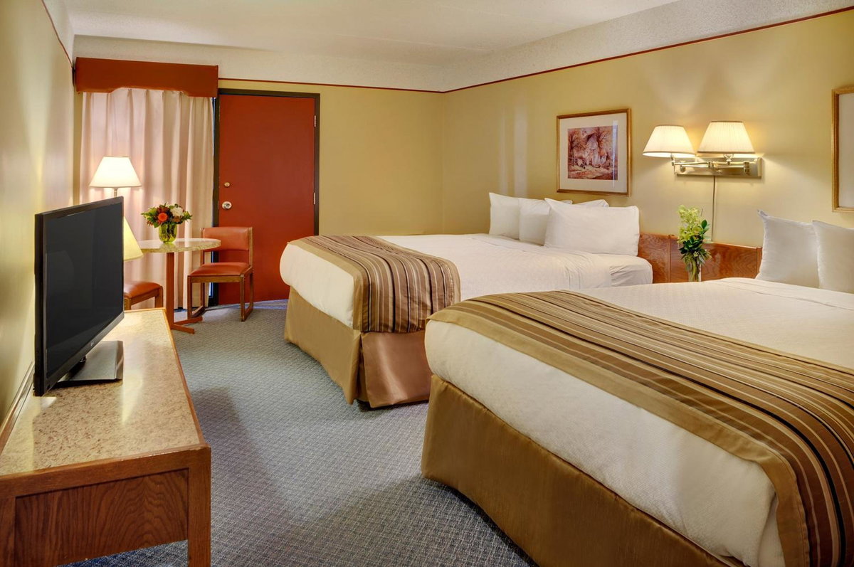 Hotel · Kindersley Inn, Kindersley