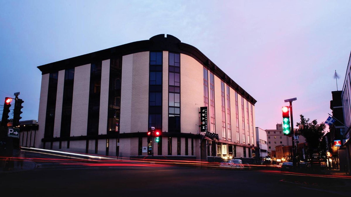 Hotel · Hotel Chicoutimi, affilié à Hyvi, Saguenay
