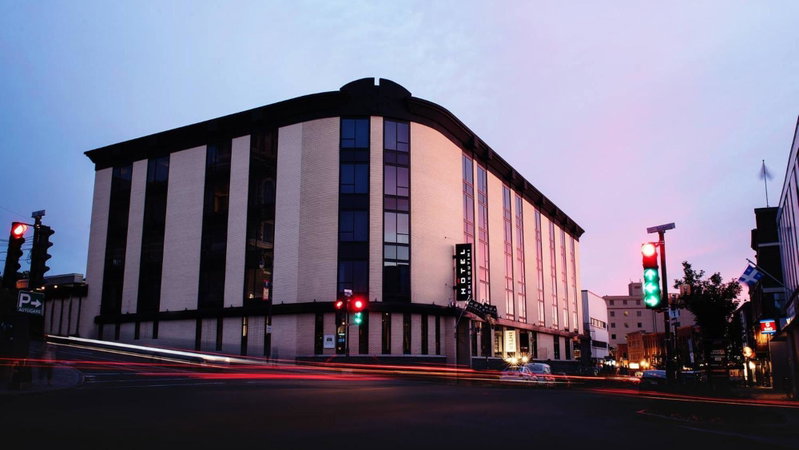 Hotel Chicoutimi, affilié à Hyvi, Saguenay, Canadá