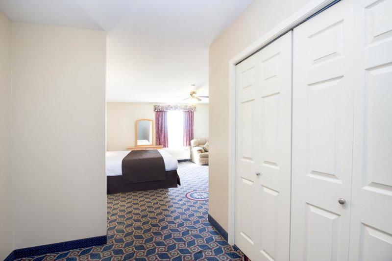 West Country Inn, Drayton Valley, Canada
