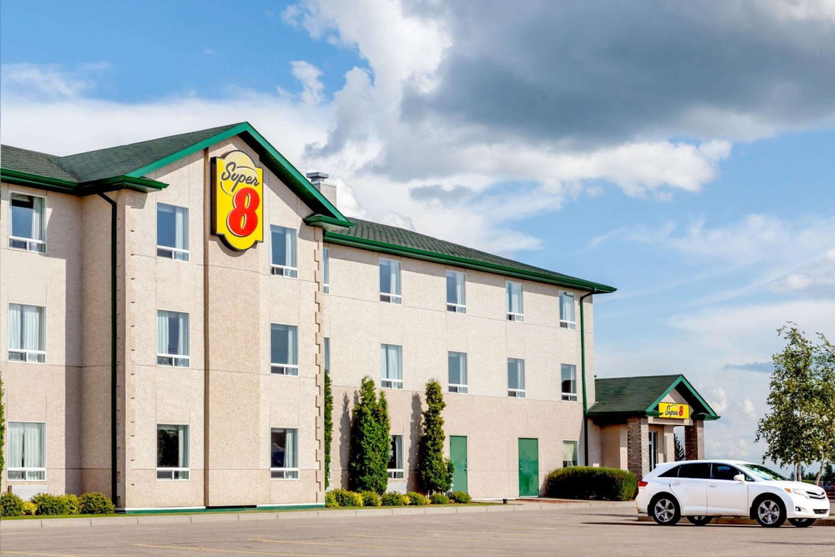Super 8 by Wyndham Prince Albert, Canada