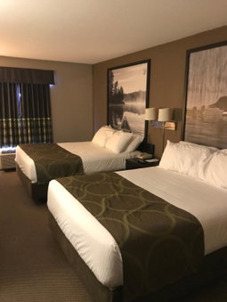 Super 8 by Wyndham Prince Albert, Prince Albert, Canada