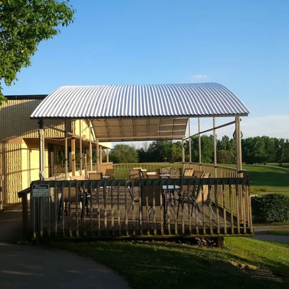 Forest Golf Club and Inn, Canada