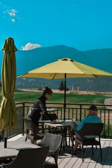 Headwaters Lodge at Eagle Ranch Resort, Invermere, Canadá