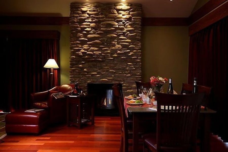 Huff Estates Inn & Winery, Prince Edward, Канада