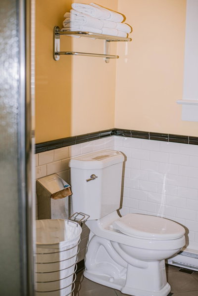 Salt Spring Inn, Ganges, Канада