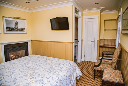 Salt Spring Inn, Ganges, Канада