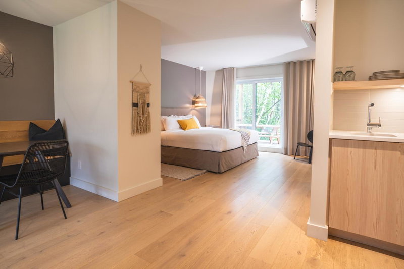 Suites du Lac Moore by Manitonga, Mont-Tremblant, Канада