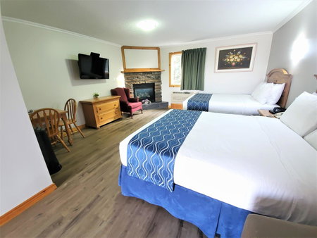 Knights Inn Colonial Fireside Inn, Pembroke, Canadá