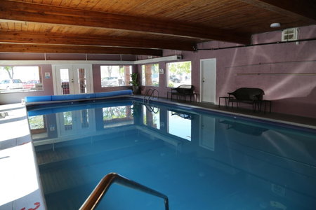 SlumberLodge Hotel, Penticton, Canada