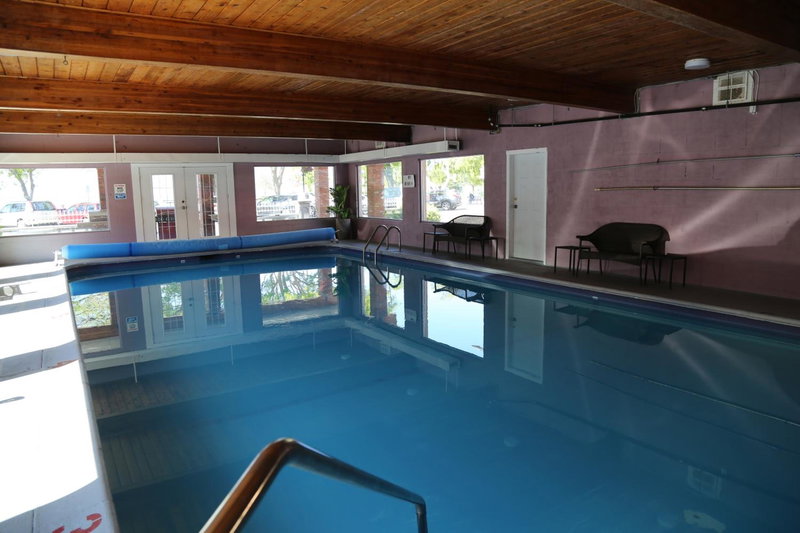 SlumberLodge Hotel, Penticton, Canada