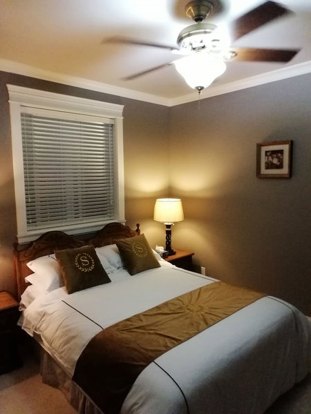 Sunny Island by White Rock B&B, Surrey, Kanada