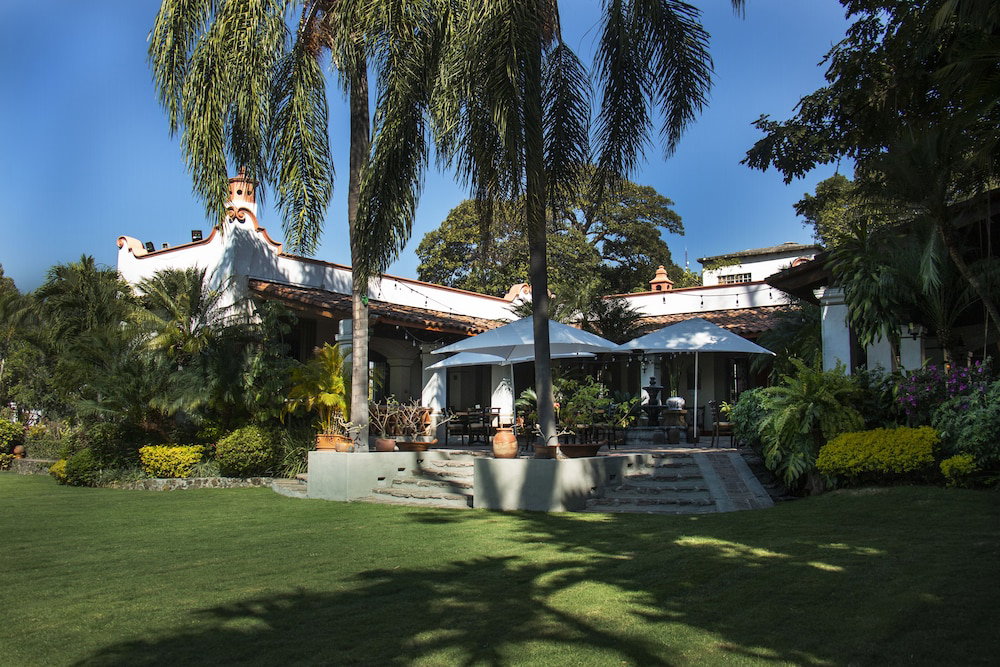 Отель · Hotel Boutique Casa de Campo, Cuernavaca
