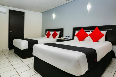 Capital O Hotel Victoria Morelia, Morelia, Мексика