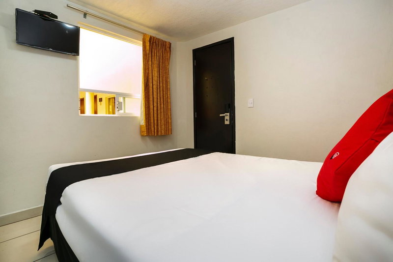 Capital O Hotel Victoria Morelia, Morelia, Мексика