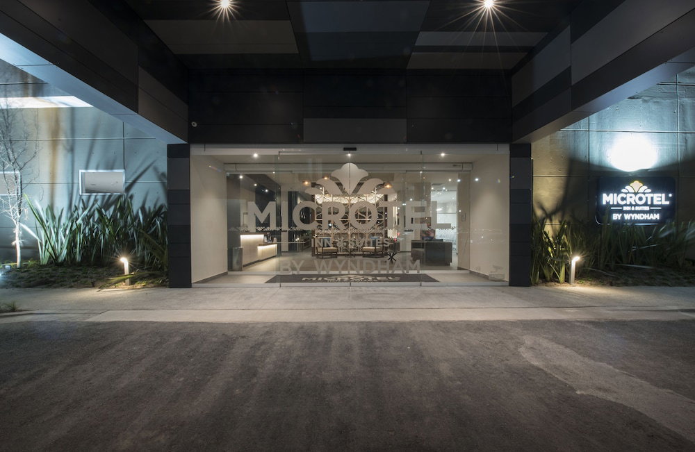 Hotel · Microtel Inn & Suites by Wyndham Irapuato, Irapuato
