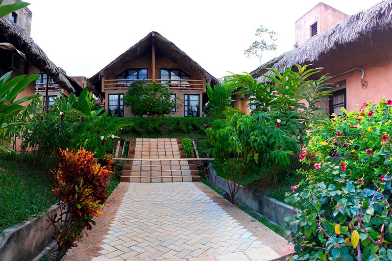 AXKAN PALENQUE, ALBERCAS, GASTRONOMIA MAR y TIERRA & TRAVEL AGENCY, Palenque, Mexico
