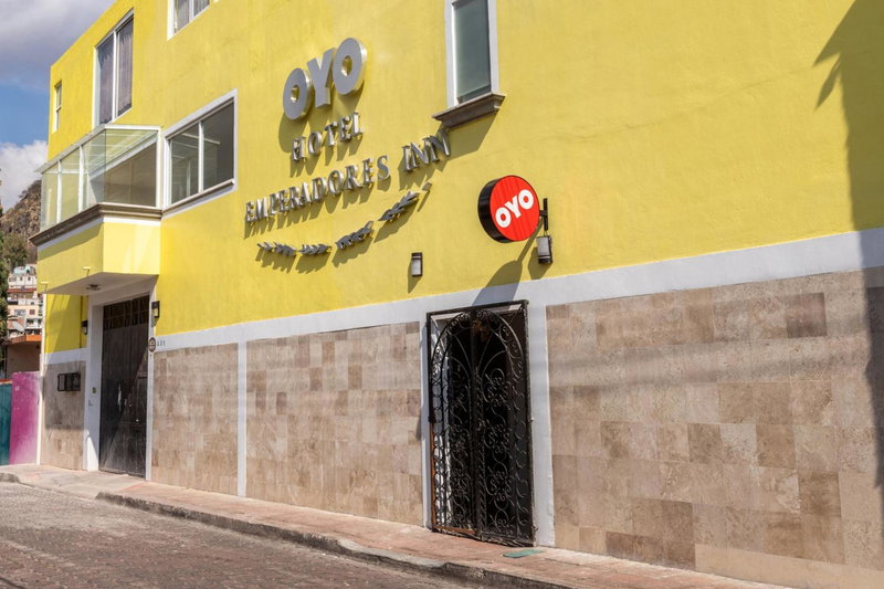 Capital O Hotel Emperadores Inn, Atlixco, Atlixco, México