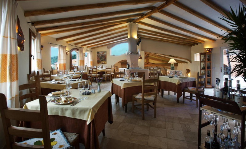 Hotel Arathena, San Pantaleo, Italia