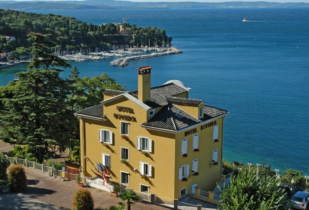 Hotel · Hotel Riviera & Maximilians, Trieste
