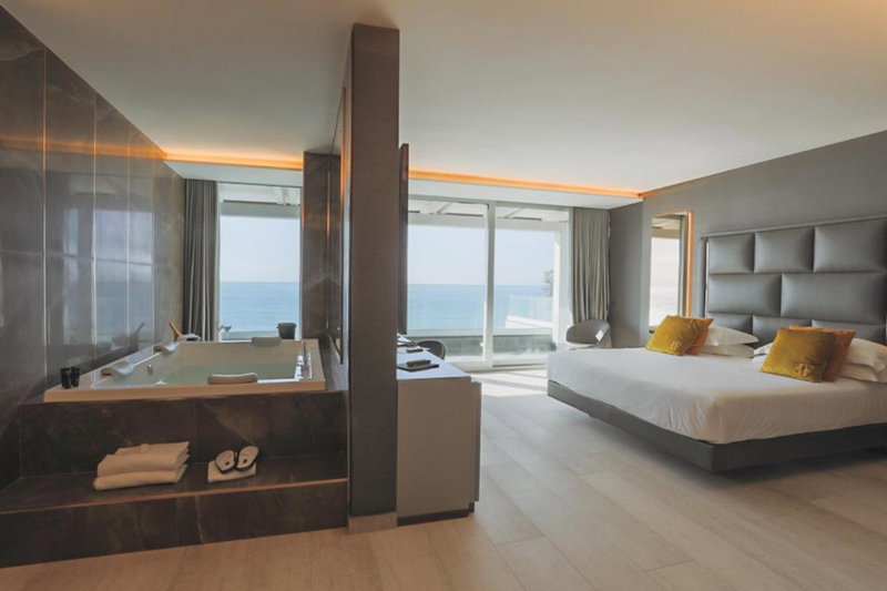 Hotel & Resort Tre Fontane Luxury, Portici, Italy