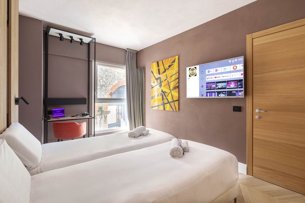 B&B Hotel Genova City Center, Italy
