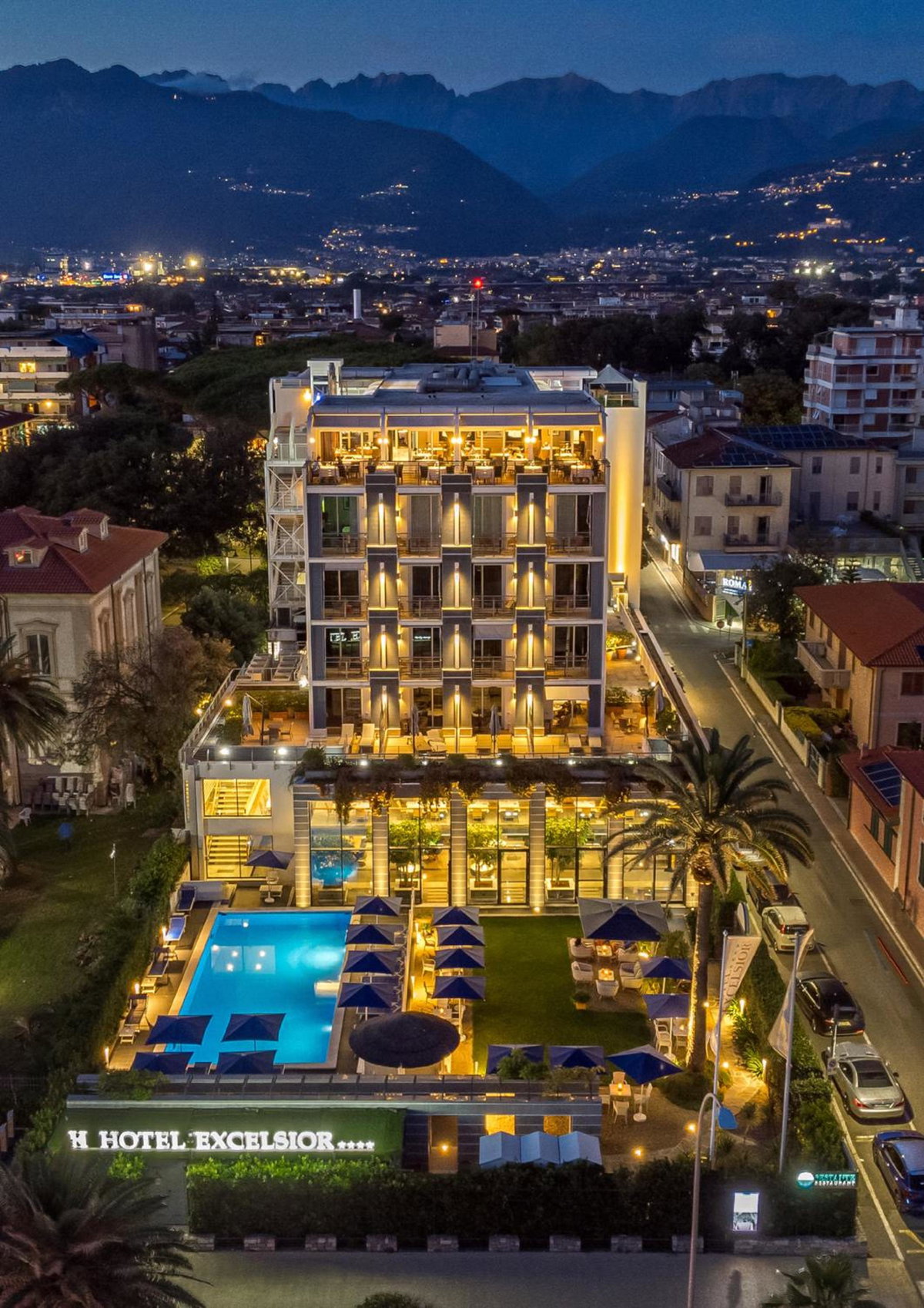 Hotel Excelsior, Italia