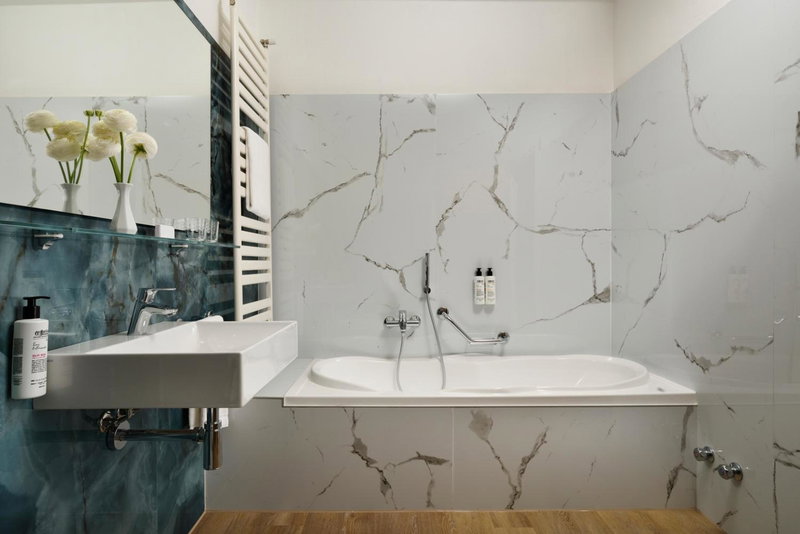 Hotel Continental Wellness & Spa, Sirmione, Italie