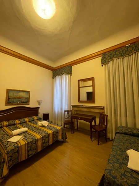 Hotel Alla Fava, Venice, Italy