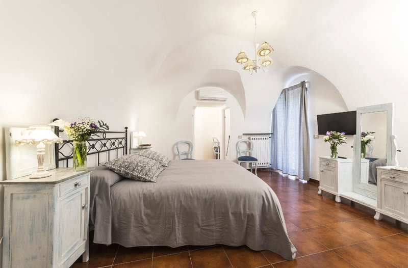 B&B I Tre Camini, Civitavecchia, Italy