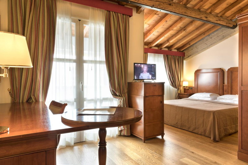 Hotel Villa Malaspina, Castel d'Azzano, Italia