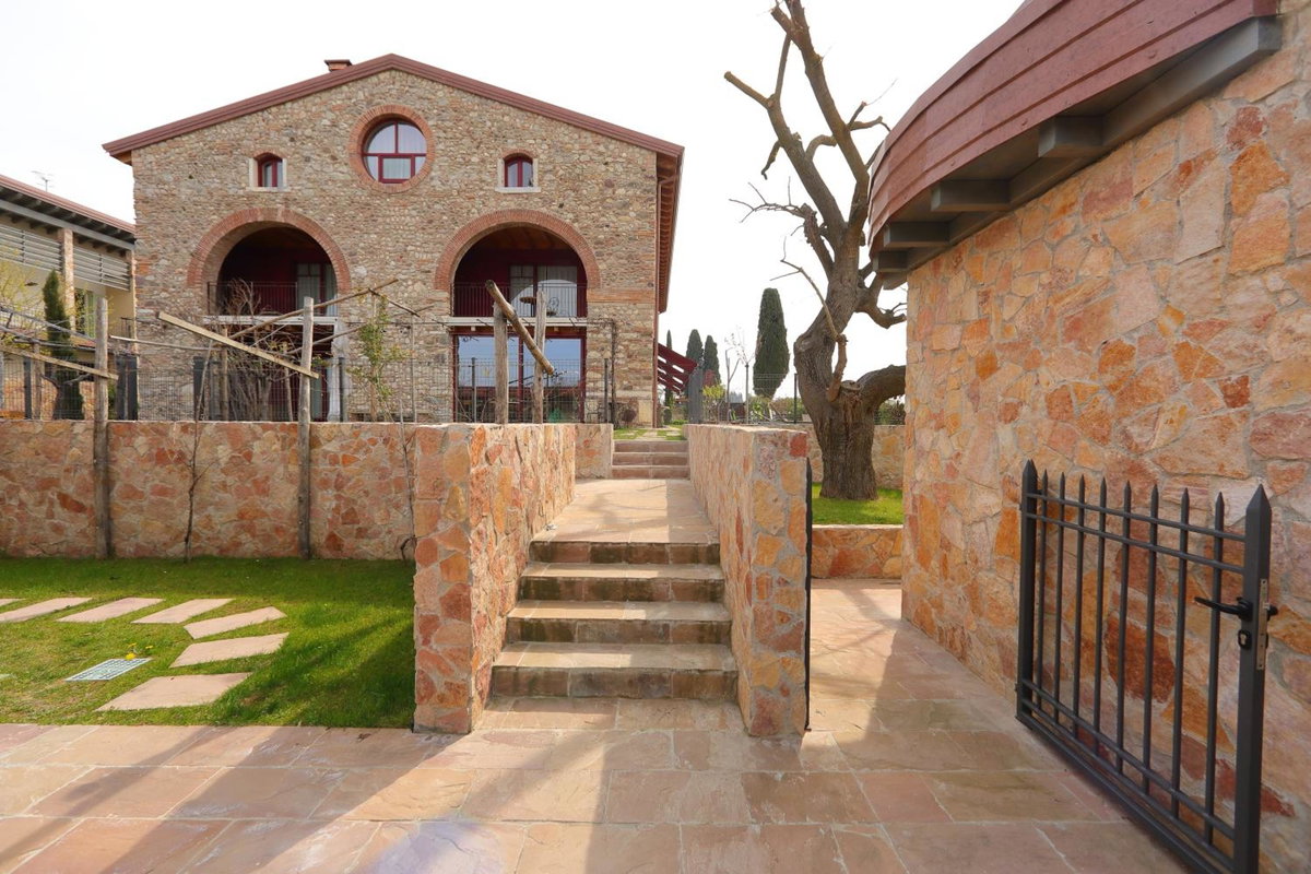 Le Greghe Suites, Италия