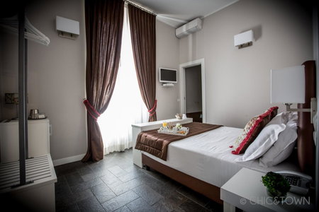 Chic & Town Luxury Rooms Piazza di Spagna, Rome, Italy