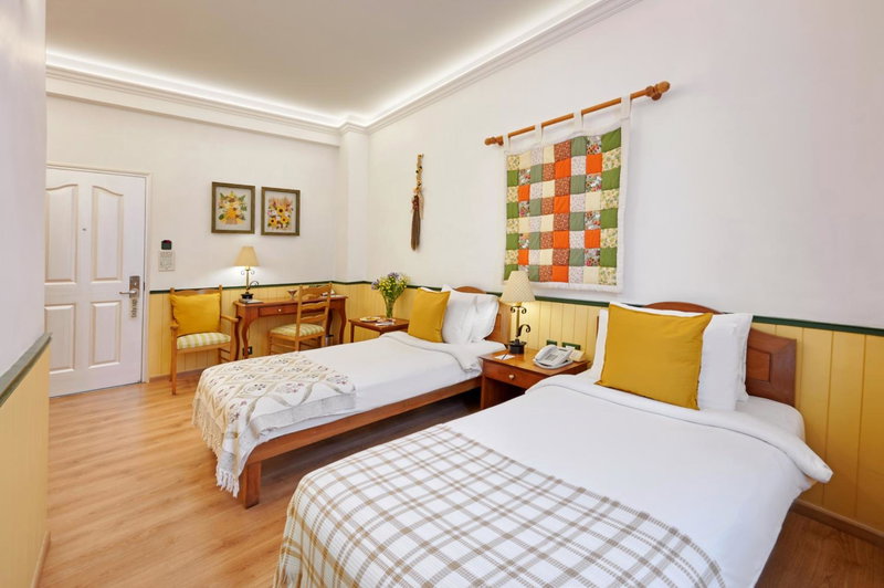 The Gordon House Hotel - Near Gateway Of India, Mumbai, India