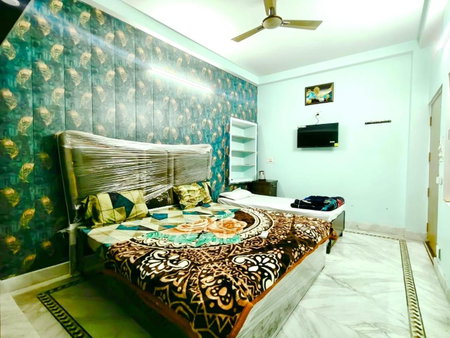 Trilok Residency - Dashashwamedh Varanasi, Varanasi, India